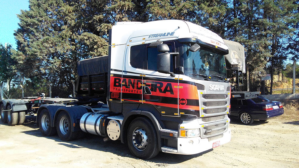 Cavalo Scania Streamline